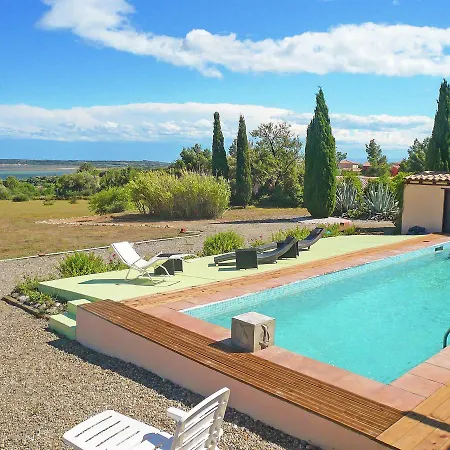 Gorgeous In With Swimming Pool *